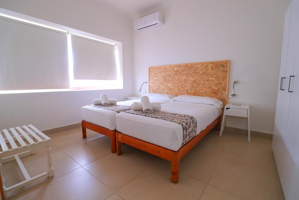 Es Mitjorn Hotel San Antonio  Kültér fotó
