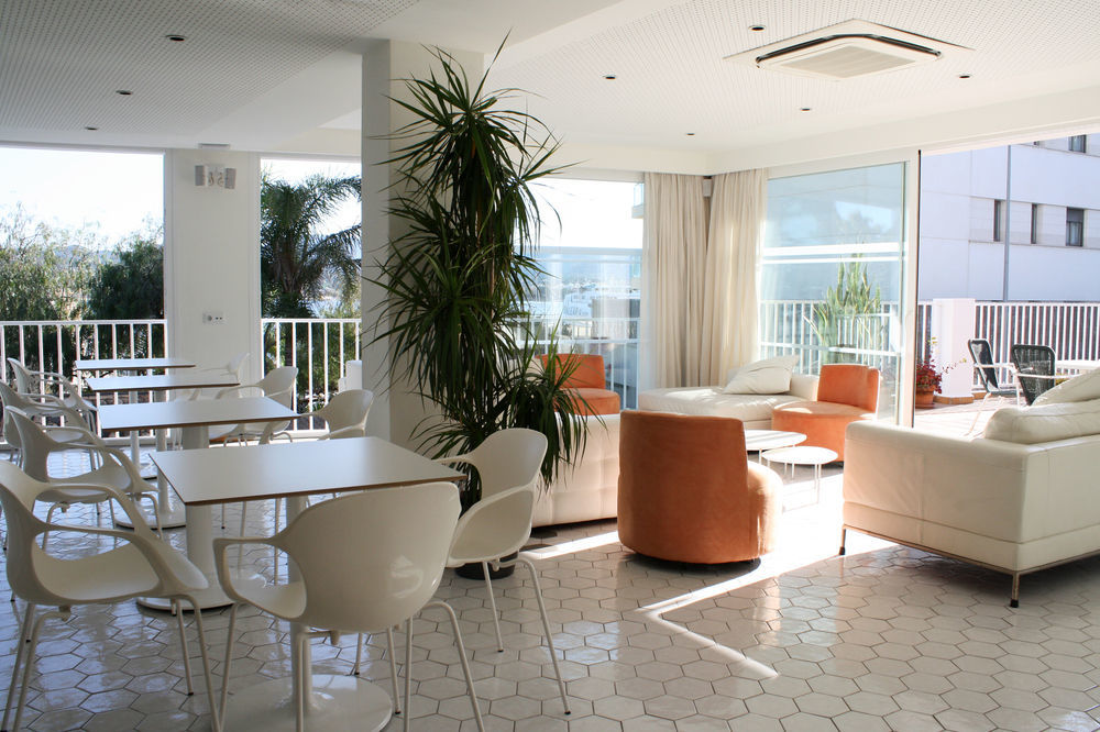 Es Mitjorn Hotel San Antonio  Kültér fotó