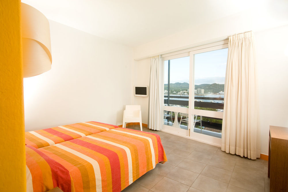 Es Mitjorn Hotel San Antonio  Kültér fotó