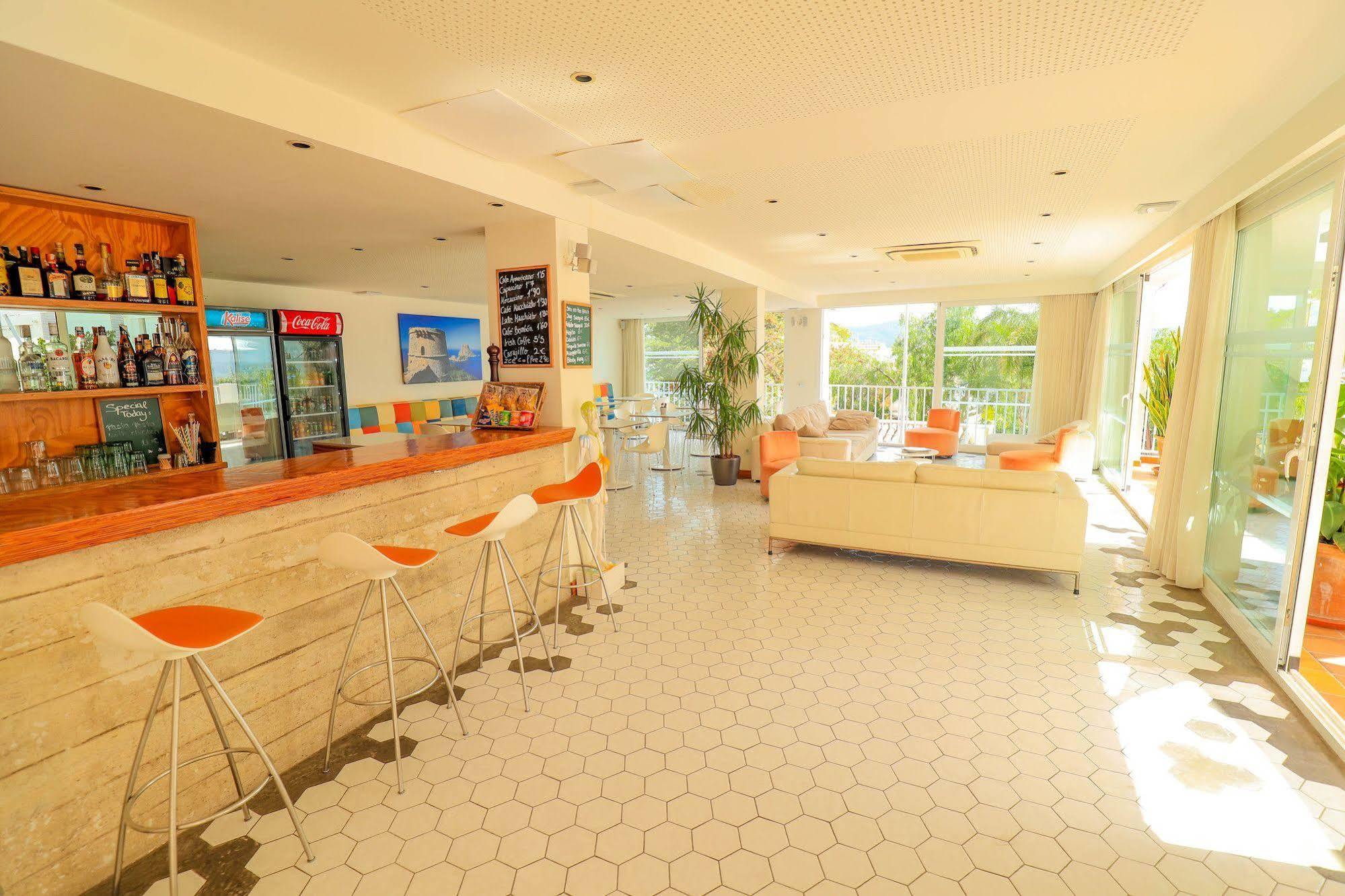 Es Mitjorn Hotel San Antonio  Kültér fotó